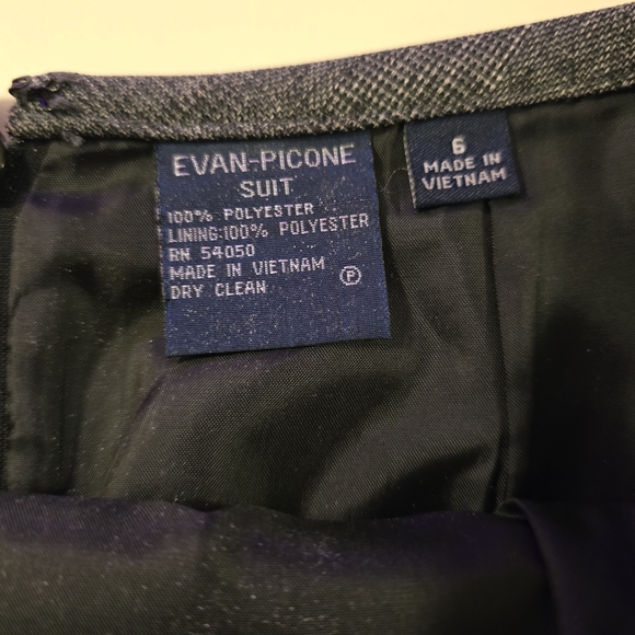 Evan Picone Charcoal Blazer & Skirt Suit - Picture 6 of 6